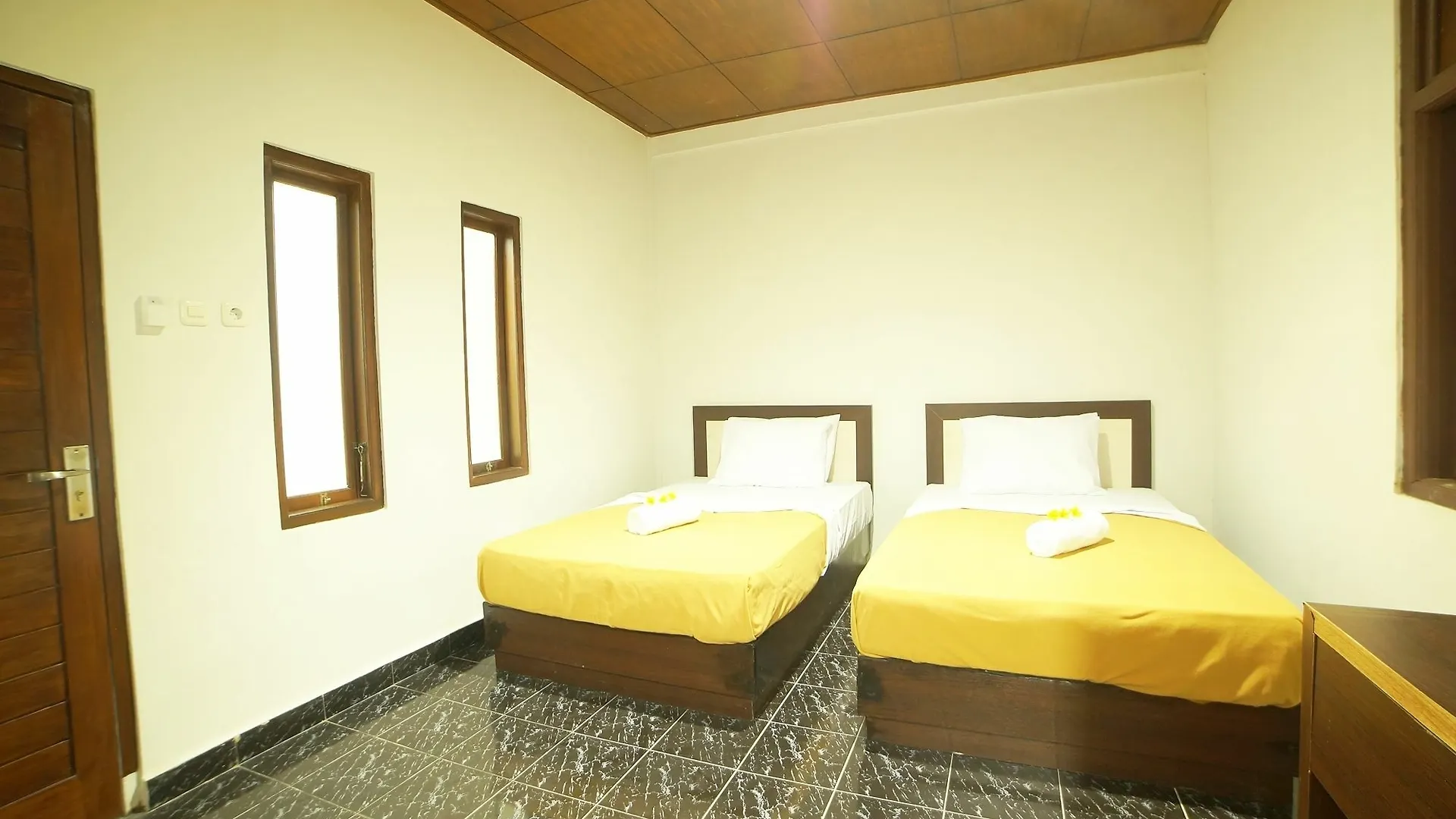 Easton Kuta Homestay Indonesia